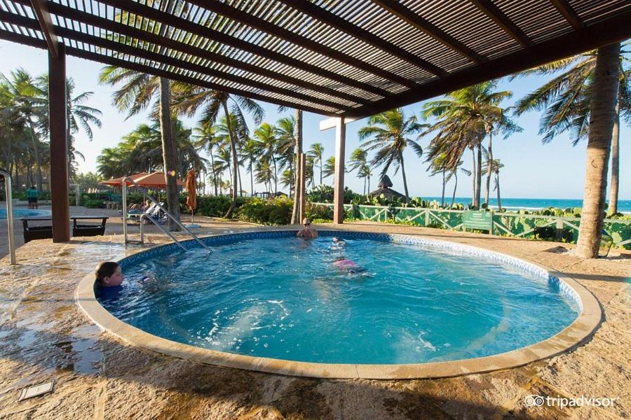 Hotel Beach Park 4*